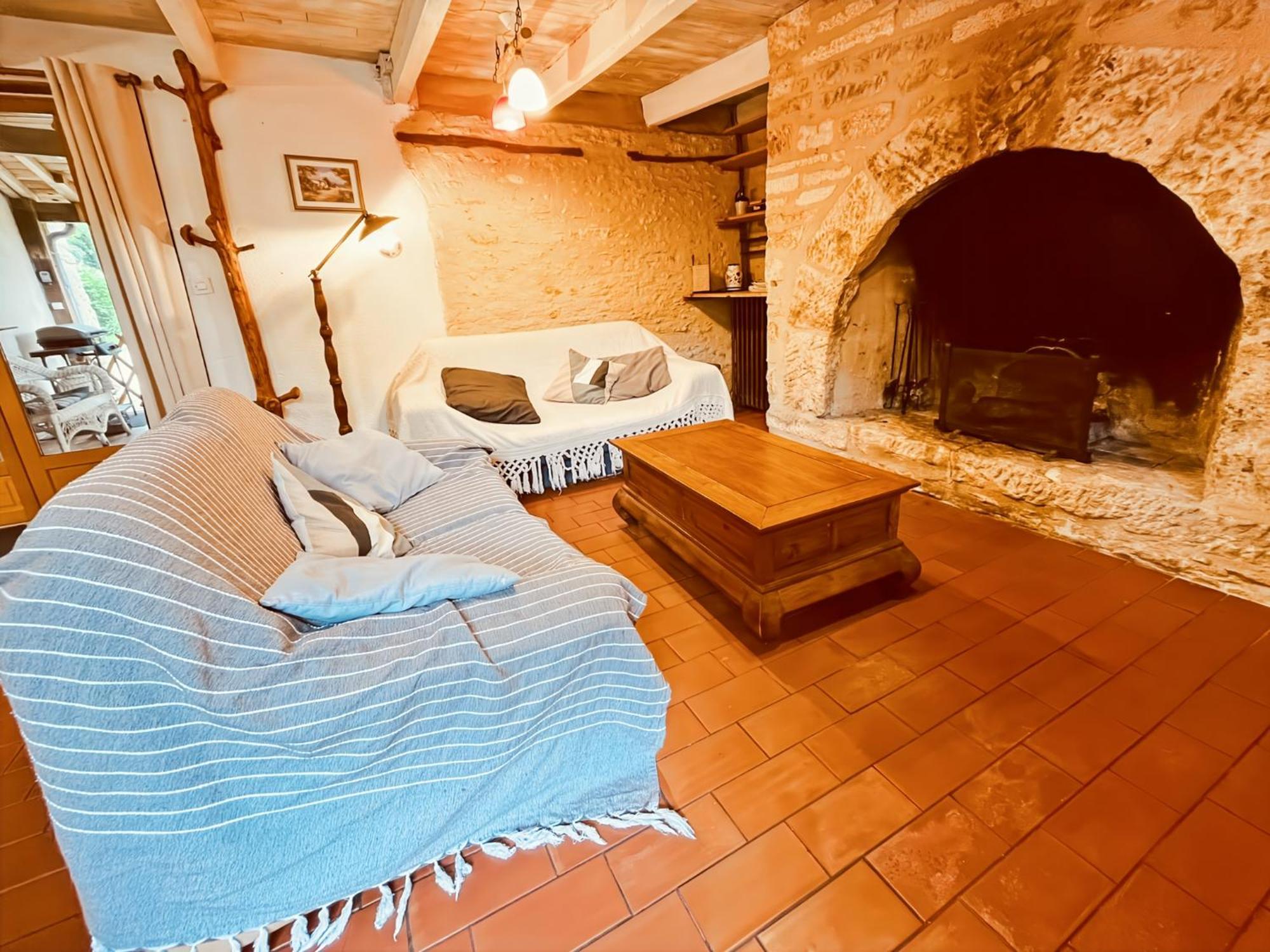 Maison Chaleureuse Au Coeur De La Nature Lascaux Dordogne 4 Pers Holiday home Montignac-Lascaux