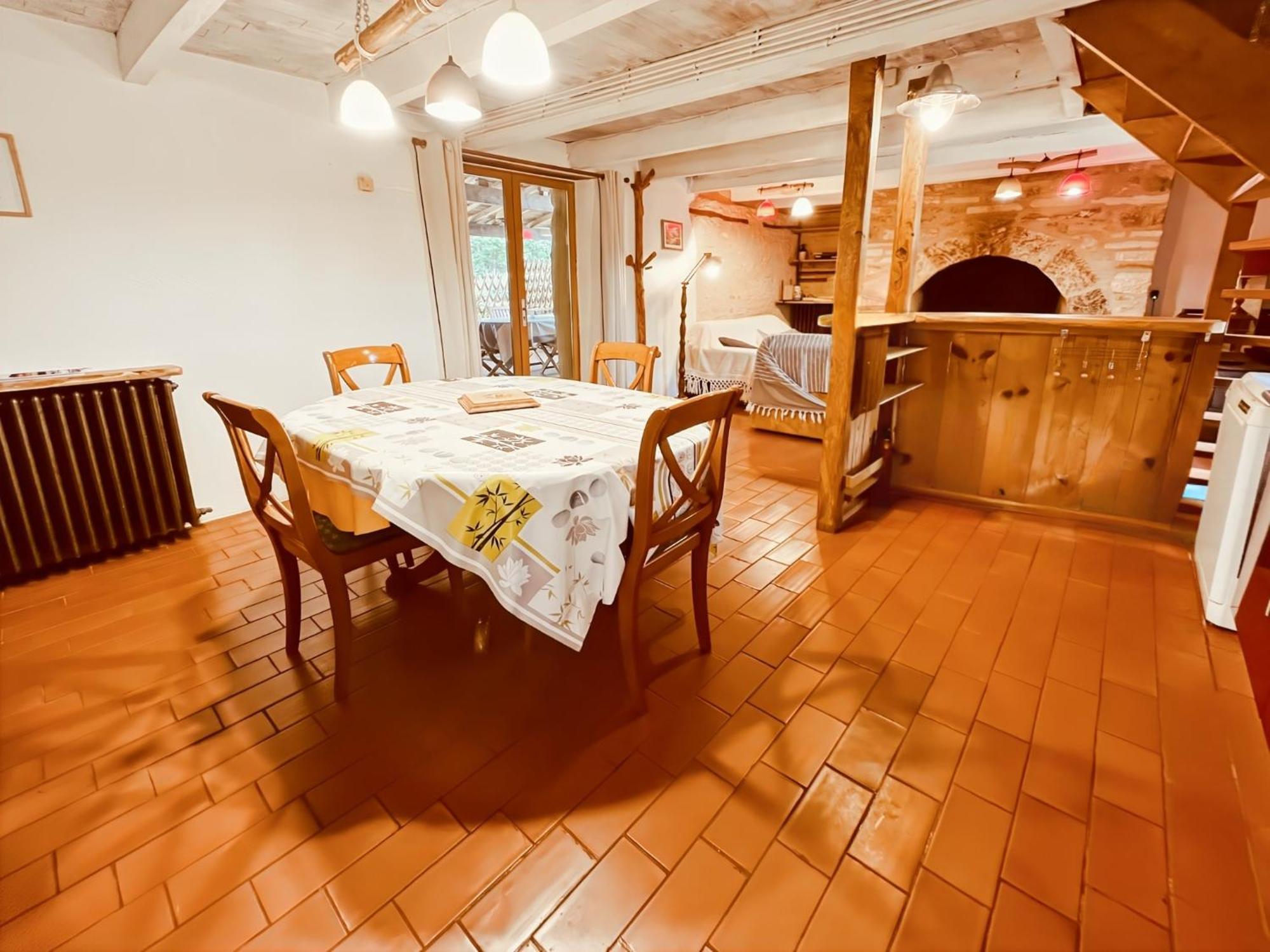 Maison Chaleureuse Au Coeur De La Nature Lascaux Dordogne 4 Pers